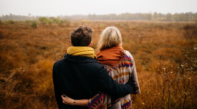 Complementarismo: Uma Perspectiva Bíblica sobre a Relação entre Homens e Mulheres